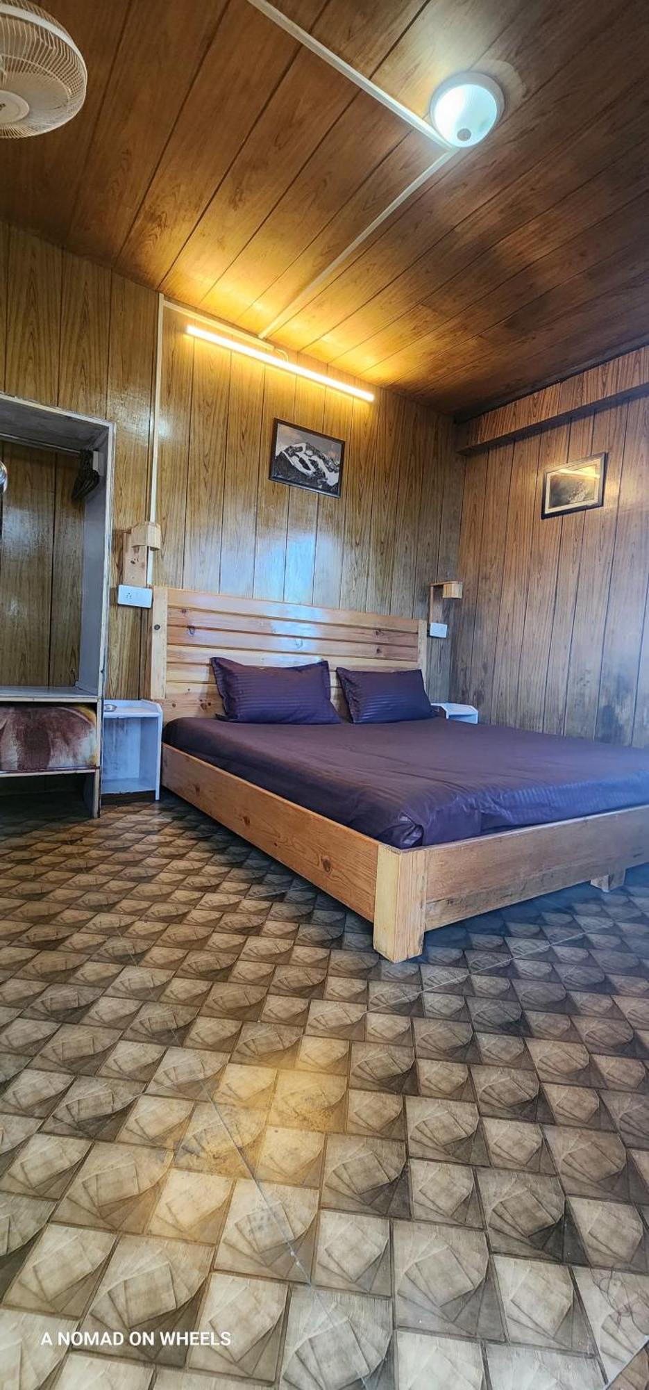 Neelkanth Retreat Mukteshwar Room photo